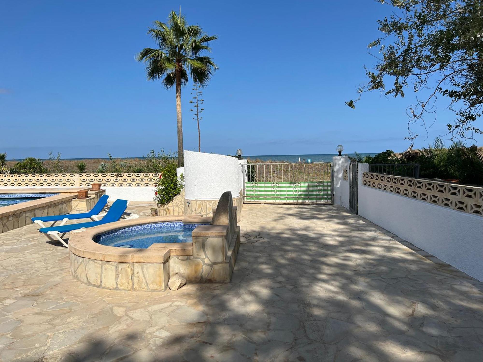Chalet En La Playa Con Piscina Privada - Holavivienda Inmobiliaria Dénia Buitenkant foto