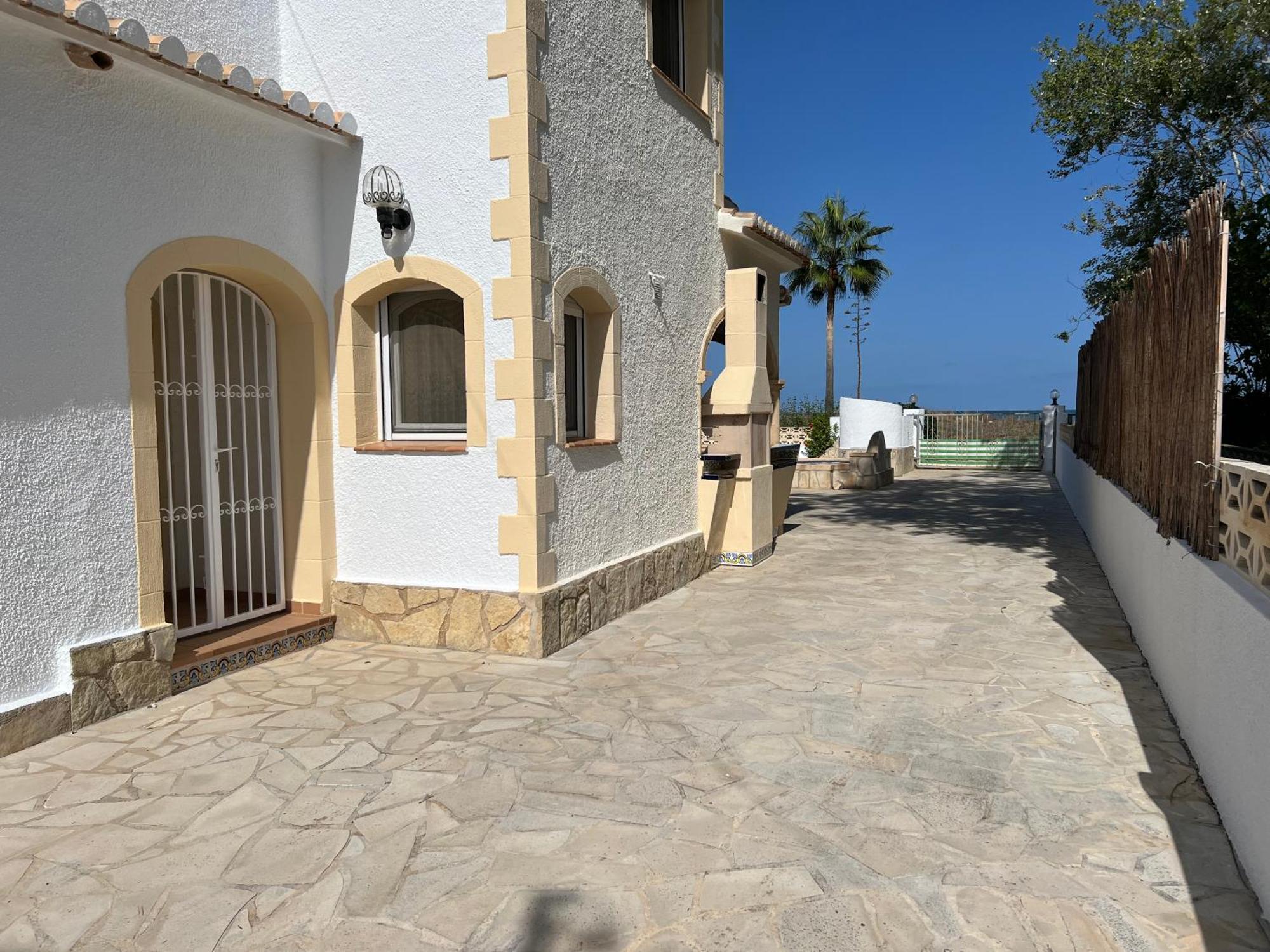 Chalet En La Playa Con Piscina Privada - Holavivienda Inmobiliaria Dénia Buitenkant foto