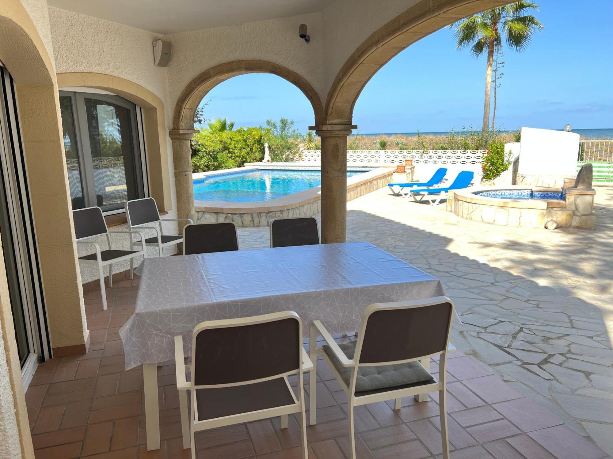 Chalet En La Playa Con Piscina Privada - Holavivienda Inmobiliaria Dénia Buitenkant foto